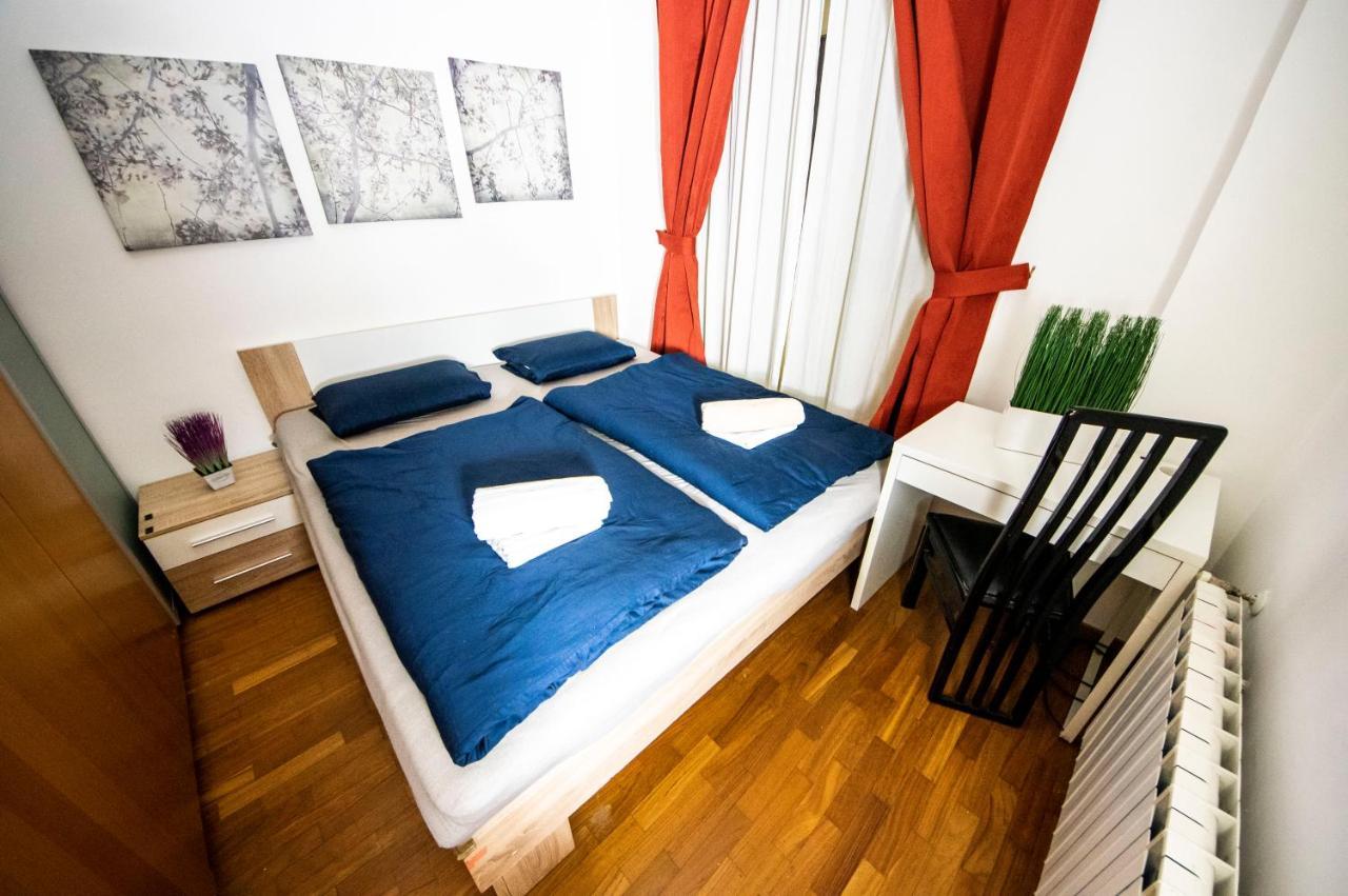 Autentic Apartments Platnerska Praga Exterior foto